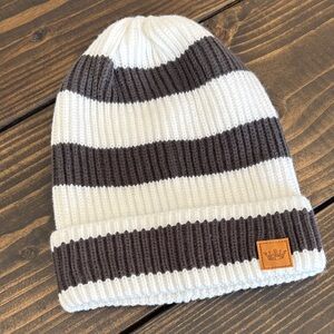 Striped Knit Beanie - Grey and White